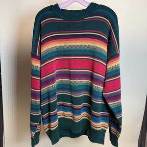 VTG Structure Multicolor Geometric Striped Knit Crewneck Sweater
